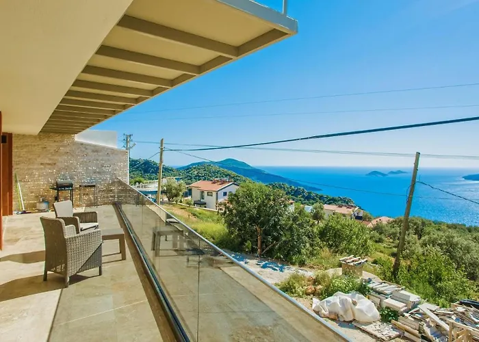 Seaview Luxury - Private Indoor Pool And Jakuzzi