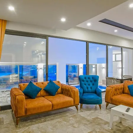 Seaview Luxury - Private Indoor Pool And Jakuzzi