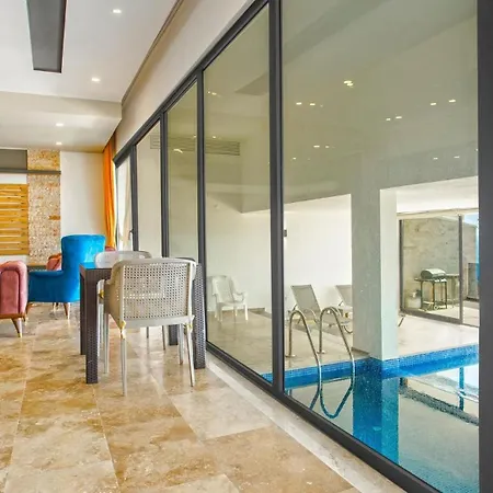 Seaview Luxury - Private Indoor Pool And Jakuzzi *