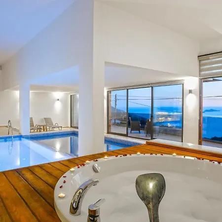 Apartamento Seaview Luxury - Private Indoor Pool And Jakuzzi