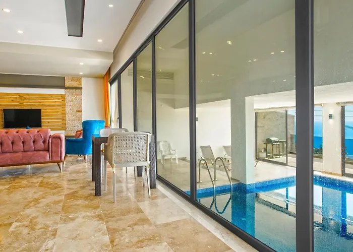 Seaview Luxury - Private Indoor Pool And Jakuzzi *