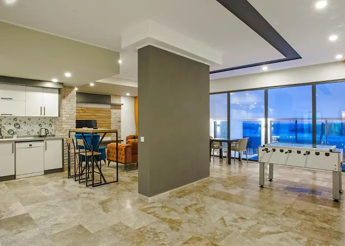 Seaview Luxury - Private Indoor Pool And Jakuzzi